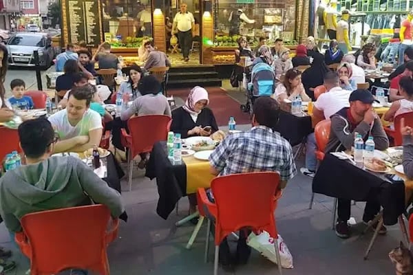 Nizipli Kebap Ve Lahmacun Salonul Bağcılar - Resim 2
