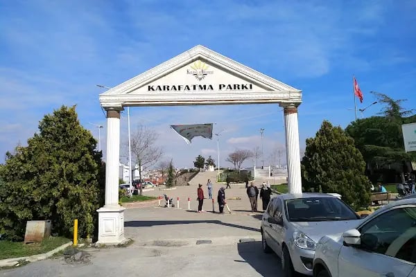 Karabağlar Belediyesi Karafatma Parkı - Resim 2