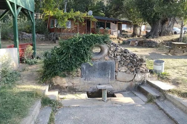Yaka Manastır Atik Restoran - Resim 19