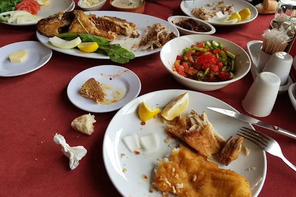 Yaka Manastır Atik Restoran - Resim 2