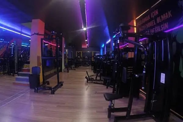 Power Fitness Club Gaziantep Spor Salonu - Resim 3