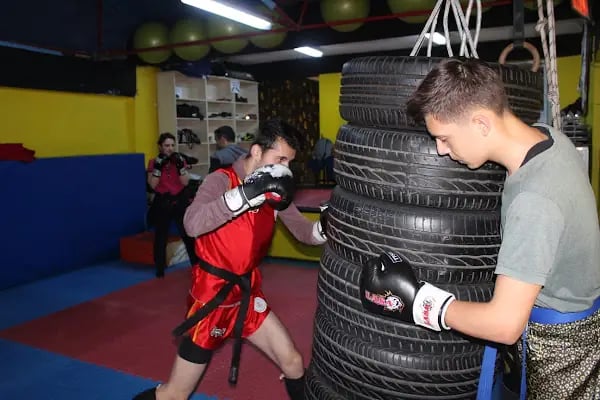 İTO Fight Club İzmir Kick Boks Wushu Muay Thai MMA - Resim 6