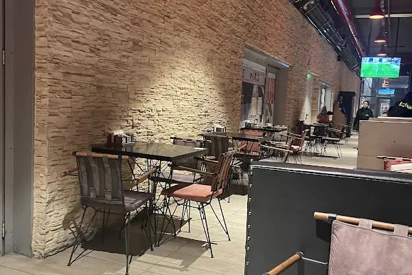 Long Action Cafe - Resim 3