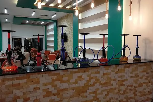 Long Action Cafe - Resim 16