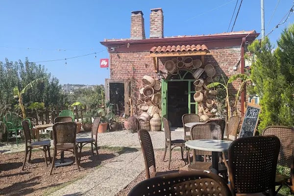 Vikont Coffee &amp; Roastery Bergama - Resim 11