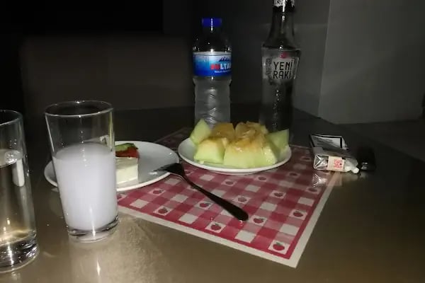 Beyaz Saray Restaurant - Resim 3