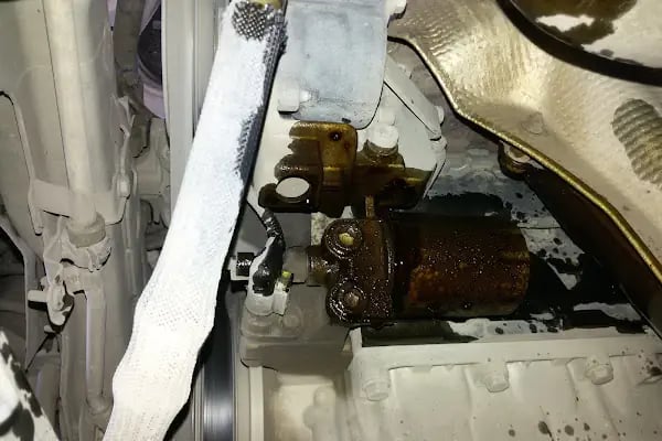 Öz gülnarlilar nafiz usta mersin oto tamir - Resim 14
