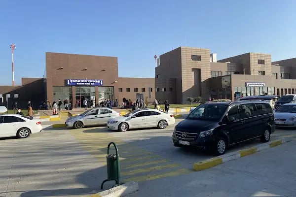 Gaziantep Havaalanı Dış Hatlar Gelen Yolcu Peronu - Resim 3