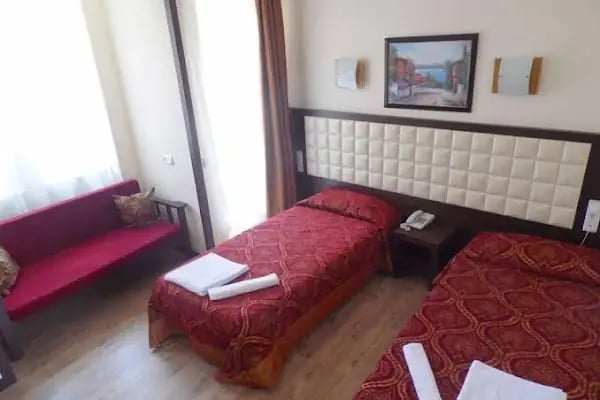 KLADOS HOTEL - Resim 2