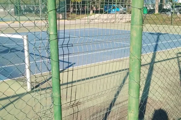 Akdeniz Üniversitesi Tenis Kortları - Resim 4