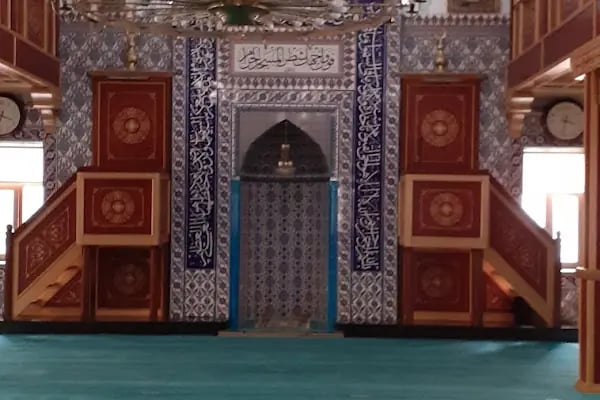 Mecidiye Camii - Resim 18