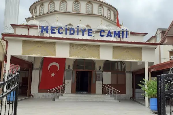 Mecidiye Camii - Resim 19