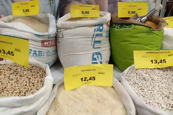 Mevsim Marketler Zinciri Eskiizmir Mağazası - Resim 4