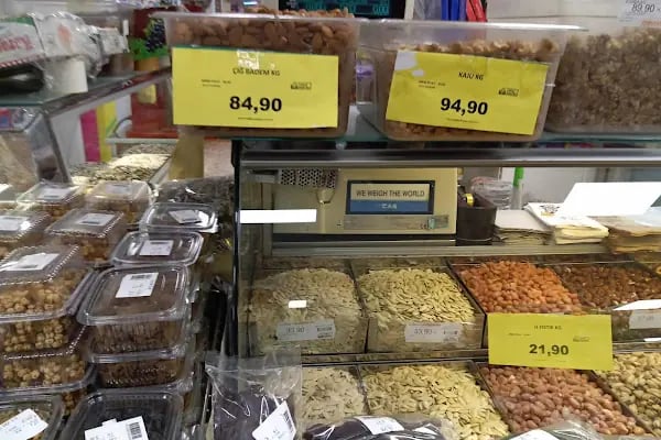 Mevsim Marketler Zinciri Eskiizmir Mağazası - Resim 1
