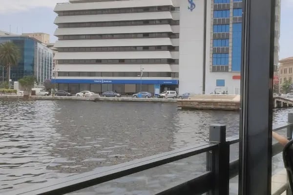 Türkiye İş Bankası Konak/İzmir Şubesi - Resim 16