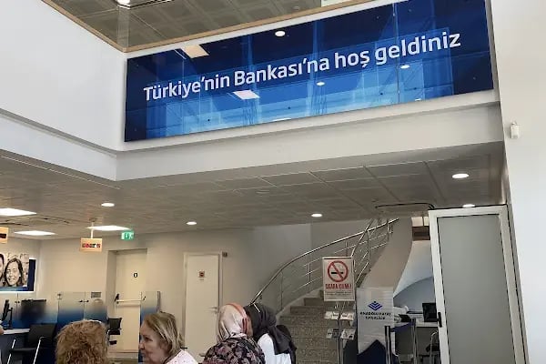 Türkiye İş Bankası Konak/İzmir Şubesi - Resim 7