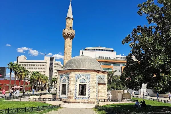 Türkiye İş Bankası Konak/İzmir Şubesi - Resim 8