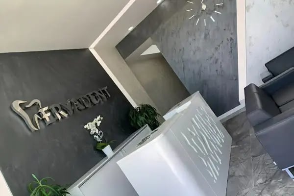 Eryadent Ağız ve Diş Sağlığı Polikliniği - Resim 16