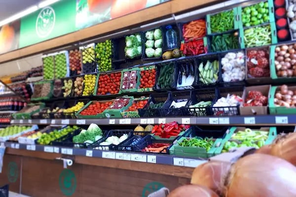 efe&amp;naz market - Resim 15