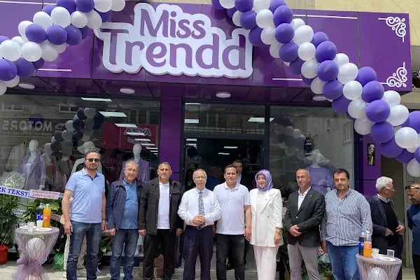Miss Trendd - Resim 1