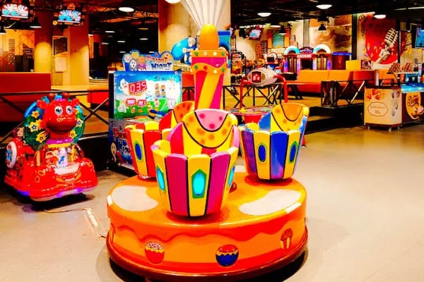 Playpark&Bowlingo Avlu34 AVM - Resim 12