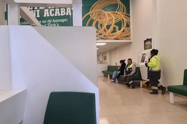 Kuveyt Türk Avcılar Şubesi - Resim 3