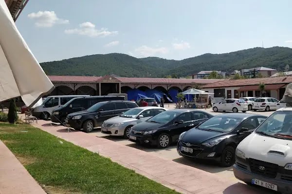 Yeniköy Kapalı Pazar Yeri - Resim 19