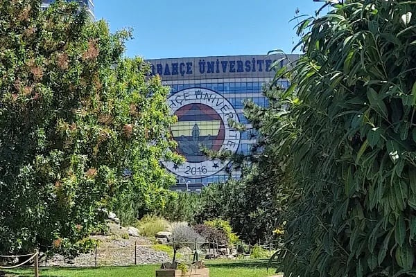 Fenerbahçe Üniversitesi - Resim 11