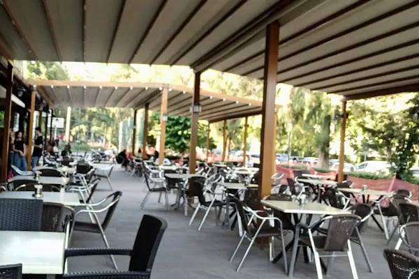 Manisa Gençlik Parkı- (Gençlik Cafe) - Resim 18