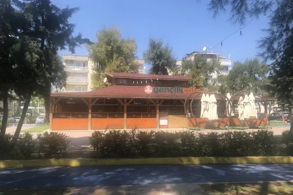 Manisa Gençlik Parkı- (Gençlik Cafe) - Resim 20