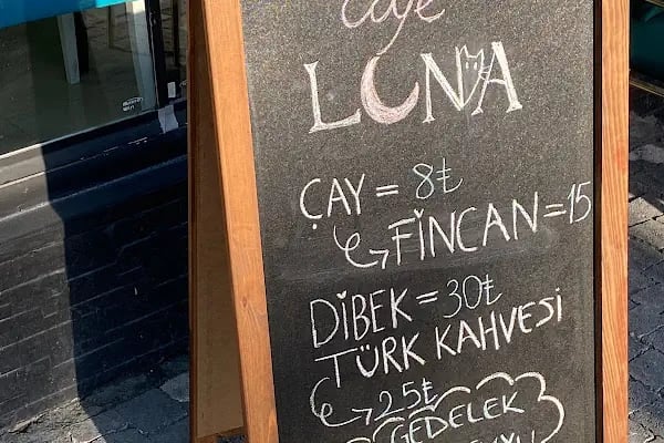 Cafe Luna - Resim 9