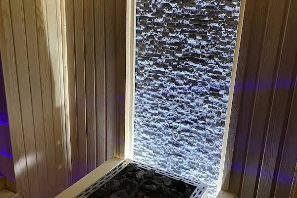 Ambassador Spa & Beauty Salon - Resim 9