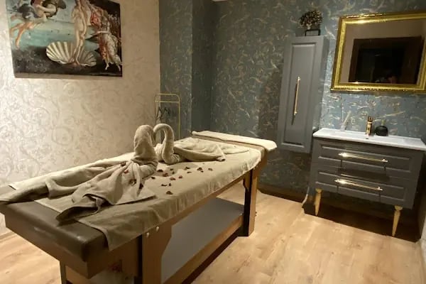 Ambassador Spa & Beauty Salon - Resim 8