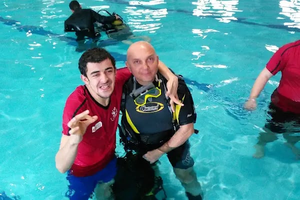 Adana Büyükşehir Belediyesi Kapalı Yüzme Havuzu - Resim 3