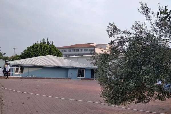 Adana Büyükşehir Belediyesi Kapalı Yüzme Havuzu - Resim 8