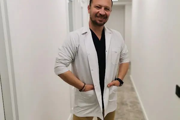 Uzm. Dr. Koray Çoğul, Fiziksel Tıp Ve Rehabilitasyon - Ozon Tedavi, fizyoterapi, kök hücre, Adana Fibromiyalji - Resim 1