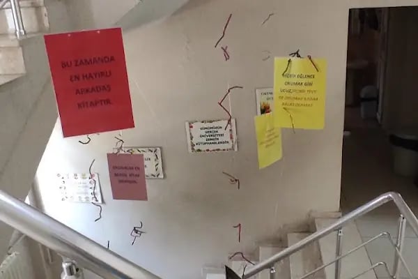 Sakarya İl Halk Kütüphanesi - Resim 20