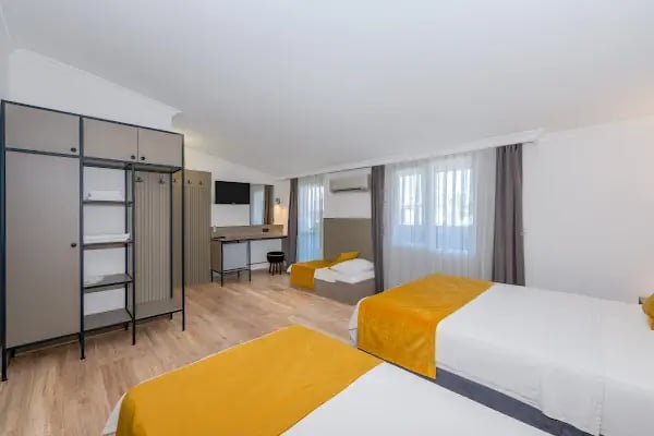 Meltown Hotel &amp; Lounge - Resim 20