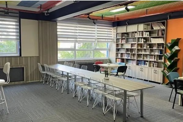 Bağcılar Fatih Kız Mesleki ve Teknik Anadolu Lisesi - Resim 4