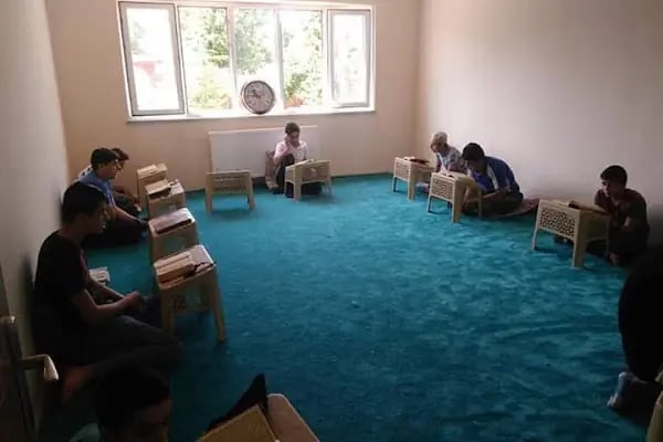 Afşinbey Pansiyonu - Resim 9