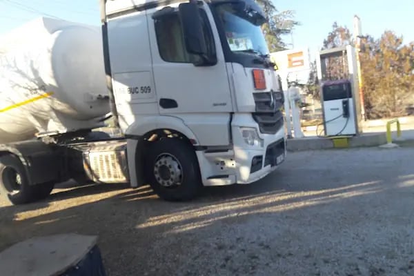 Hikmet ERTURUN İbişoğlu Petrol Tarım Turizm (termopet) - Resim 9