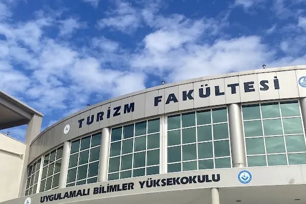 Dokuz Eylül Üniversitesi Turizm Fakültesi - Uygulamalı Bilimler Yüksekokulu - Resim 20