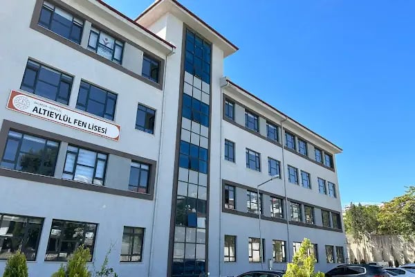 Altıeylül Fen Lisesi Müdürlüğü - Resim 16