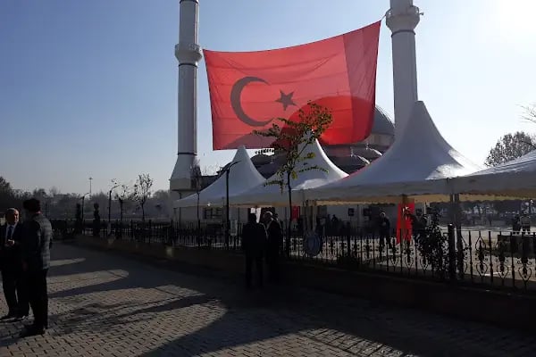 Hacı Yusuf Sahin Camii - Resim 8
