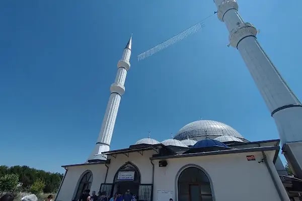 Hacı Yusuf Sahin Camii - Resim 20