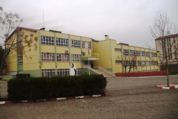 Hasan Çapan Anadolu Lisesi - Resim 4