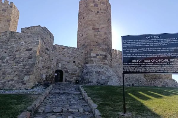 Çandarlı halk plajı - Resim 7