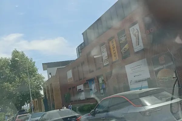 Paribu Cineverse Forum Çamlık - Resim 5