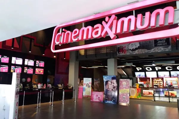 Paribu Cineverse Forum Çamlık - Resim 3