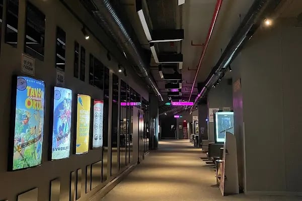 Paribu Cineverse Forum Çamlık - Resim 2